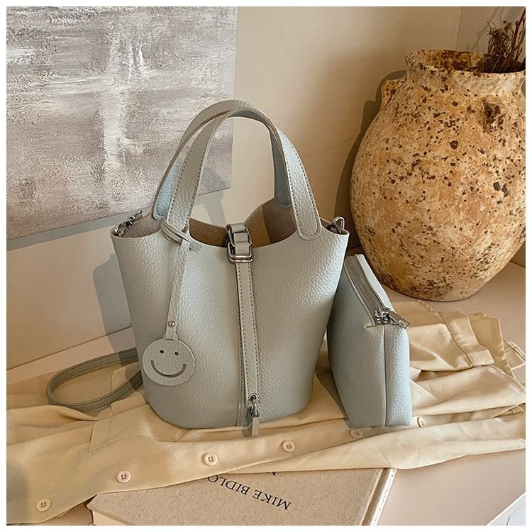 Women Fashionable Solid Color Large Capacity PU Handle Bucket Bag