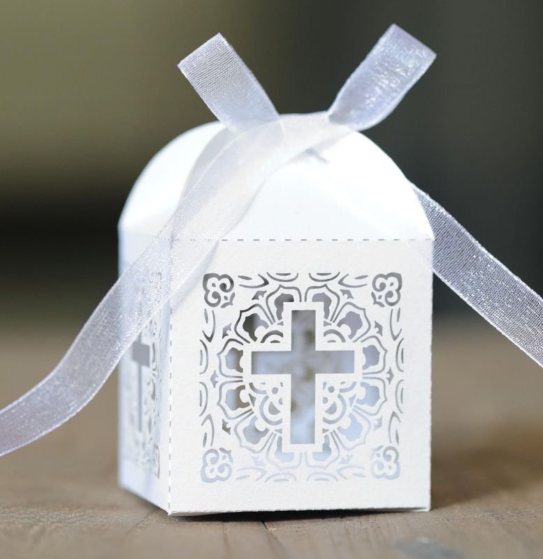 Simple Creative Cross Hollow Lace Bow Candy Box