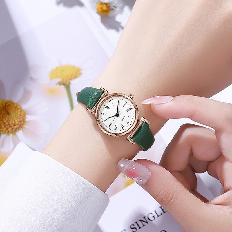 Women Simple Roman Numeral Quartz Watch