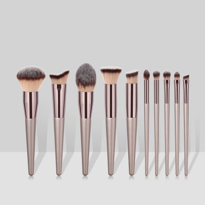 Champagne Wooden Handle Beauty Tools Makeup Brush