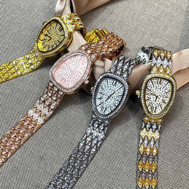 Women Fashion Creative Snake Full Diamond Alloy Quartz Watch