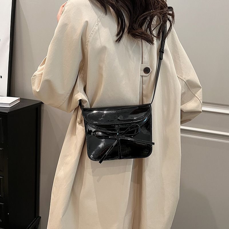 Women Fashion Solid Color Bright Leather Square Shoulder Bag