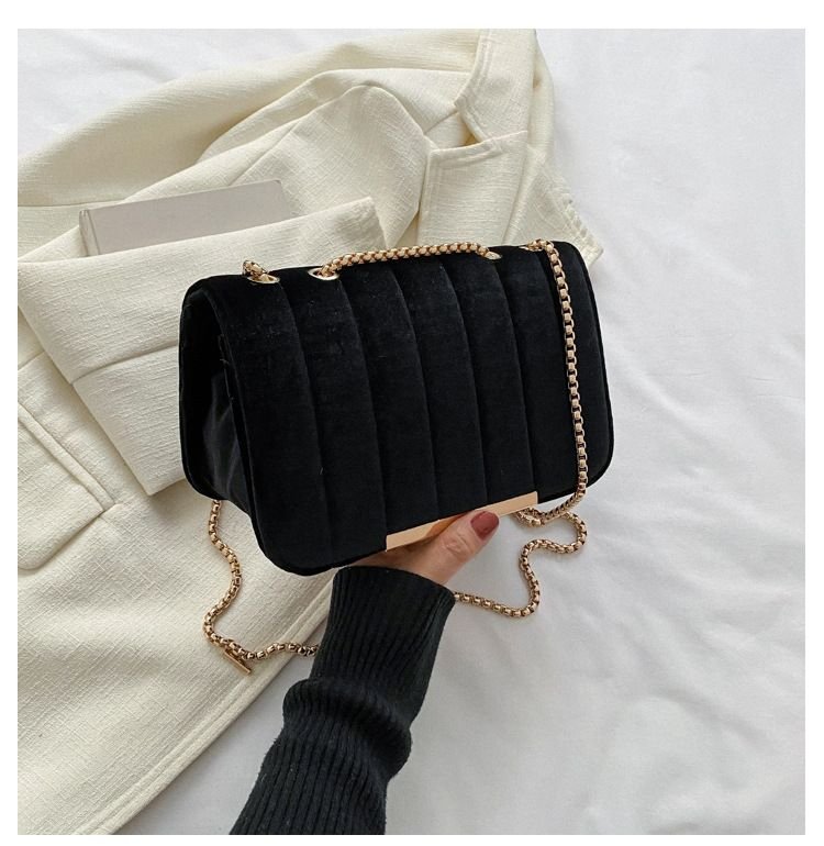 Fashionable And Elegant Velvet Solid Color Chain Shoulder Bag