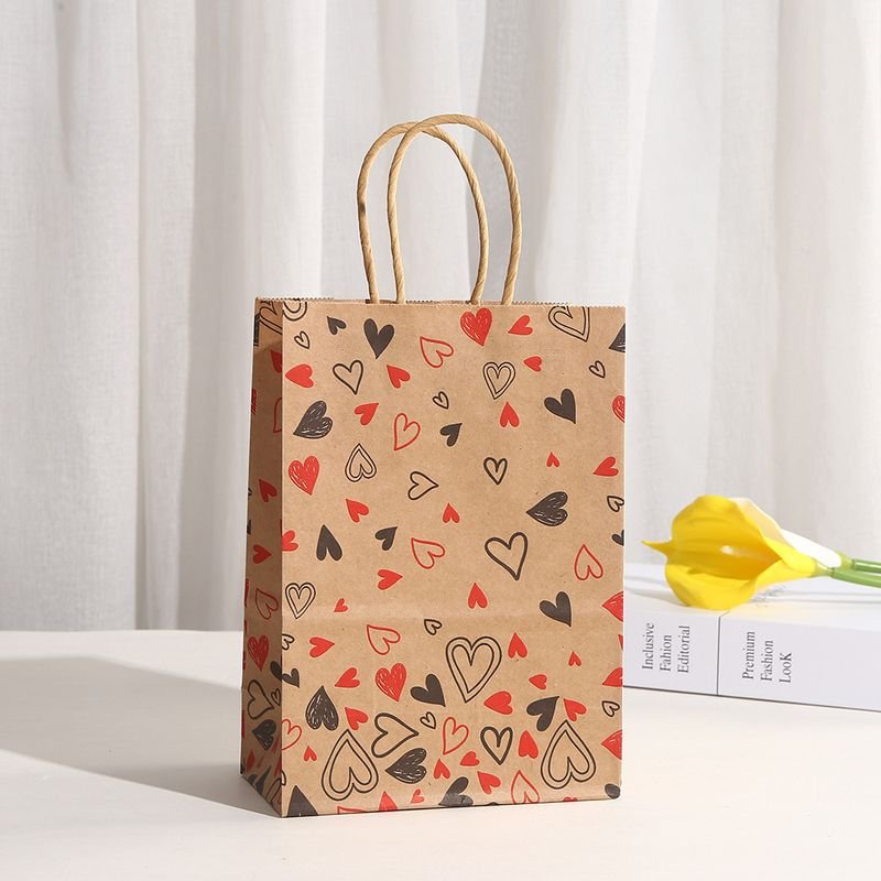 Valentine Day Cartoon Heart Print Kraft Paper Gift Bag