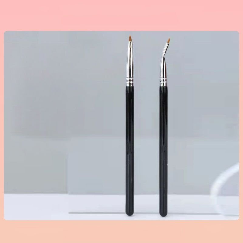 Portable Mini Size Flat Head Angled Eyeliner Brush