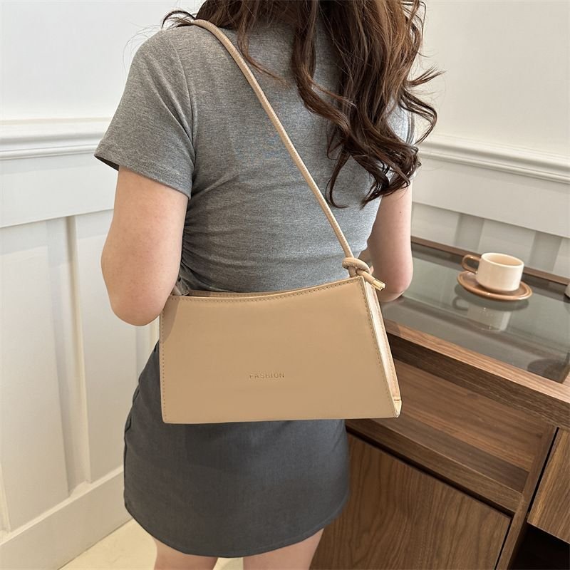 Women Fashion Simple Solid Color Square Shoulder Bag