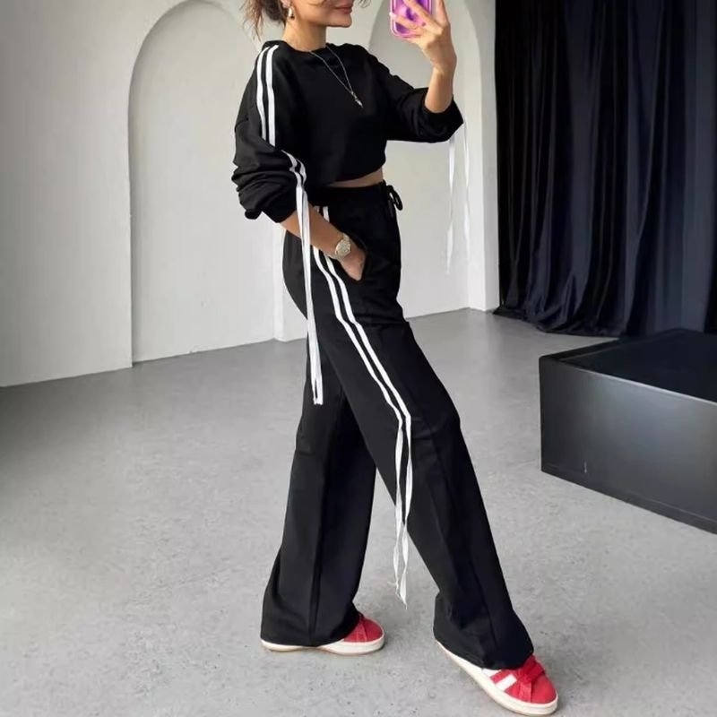 Plus Size Autumn And Winter Women Athleisure Contrast Color Ribbon Stripe Pullover Sweatshirt Pants Set