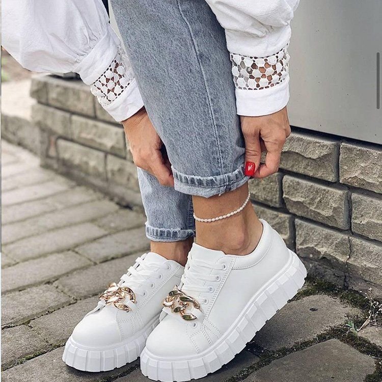 Plus Size Women Fashionable Solid Color Chain Thick Bottom Sneaker