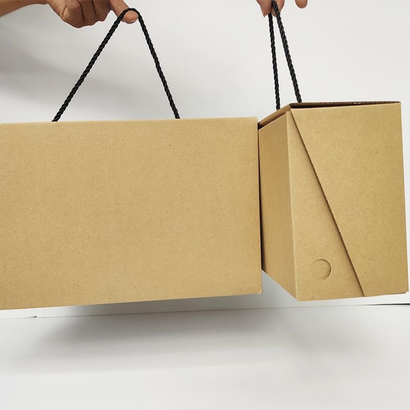 Shoe Packaging Box Corrugated Kraft Paper Portable Shoe Box