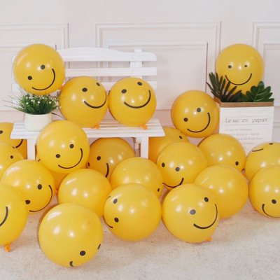 10 Inch Cartoon Cute Lemon Yellow Round Smiley Balloon Holiday Party Venue Layout