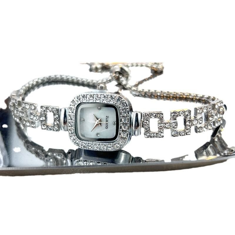 Women Fashion Square Dial Diamond Pull-Out Bracelet Watch