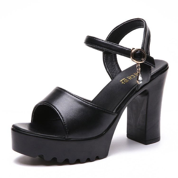 Summer Women Fashion Plus Size Casual Peep Toe Platform Buckle Strap High Heel Sandals